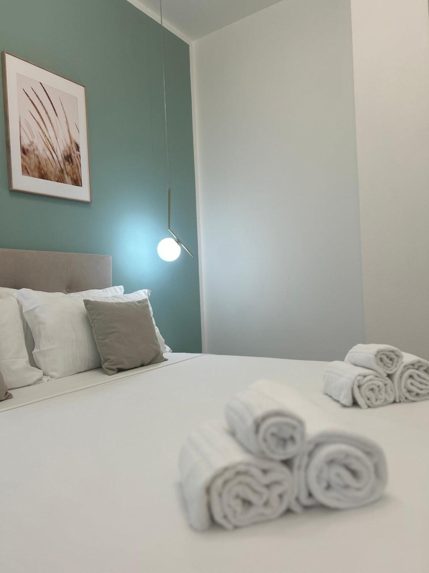 Tezone Seven Apartments Верона Екстериор снимка