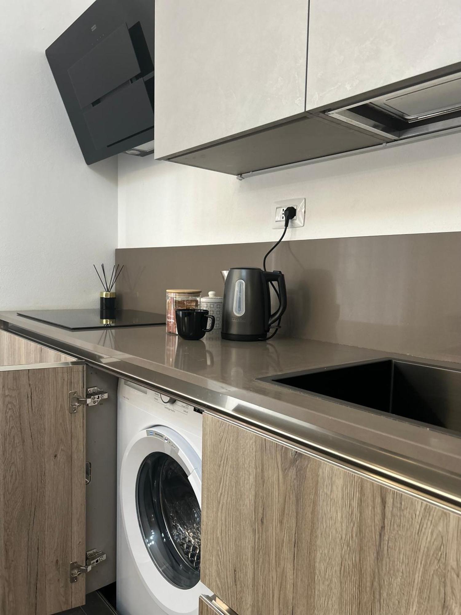 Tezone Seven Apartments Верона Стая снимка