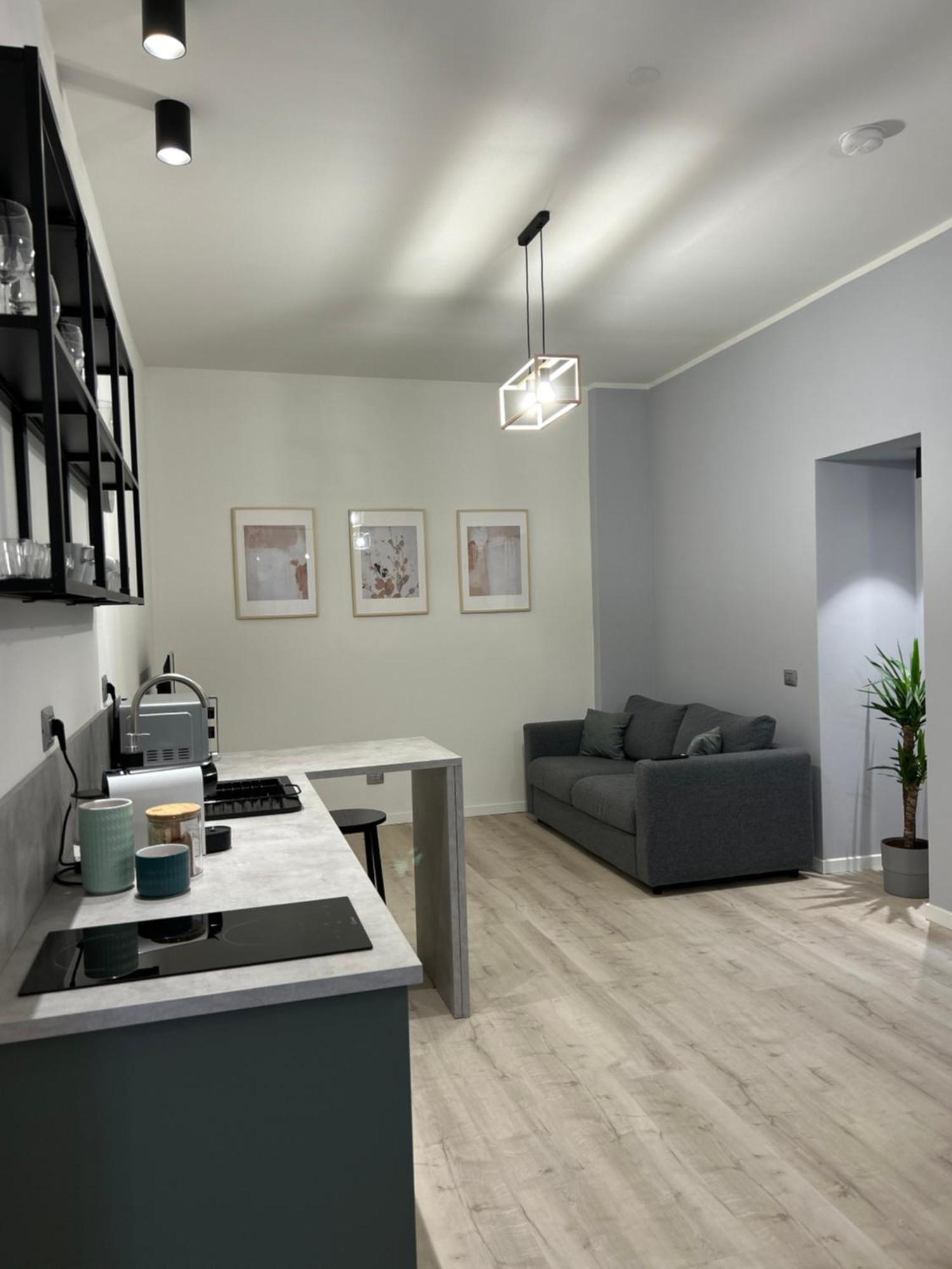 Tezone Seven Apartments Верона Екстериор снимка